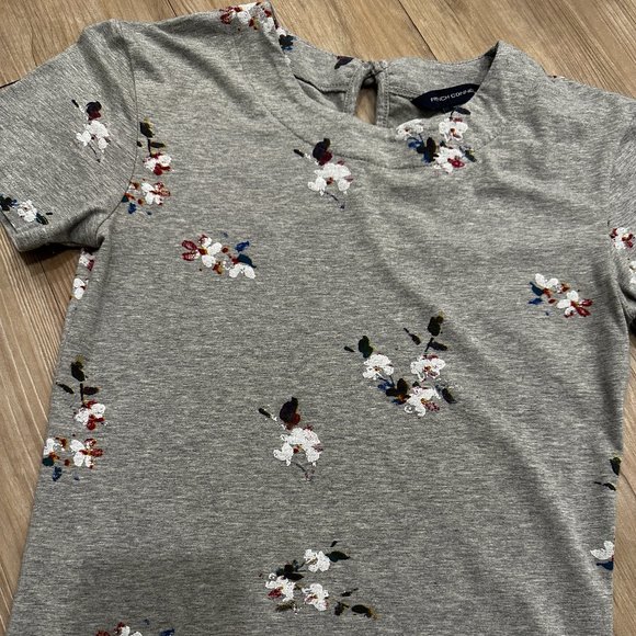 Like New French Connection Heather Gray Floral T-Shirt Dress - Picture 3 of 10